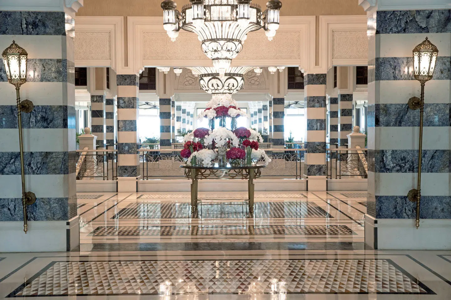 Jumeirah Al Qasr LOUNGE_LOBBY