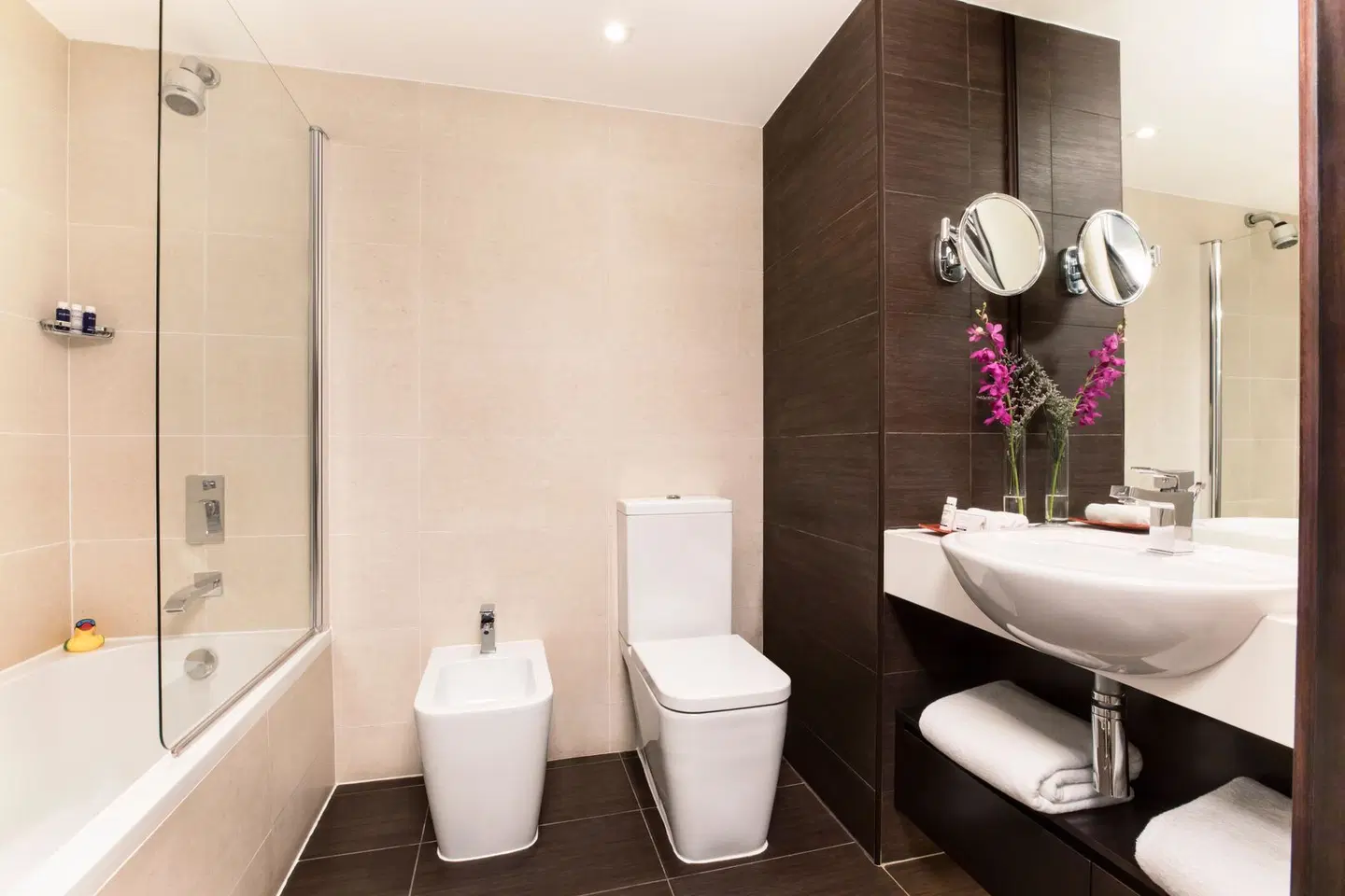 JA The Resort - JA Beach Hotel Badezimmer