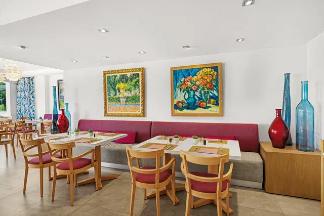 Bahía Suites Camp de Mar RESTAURANT