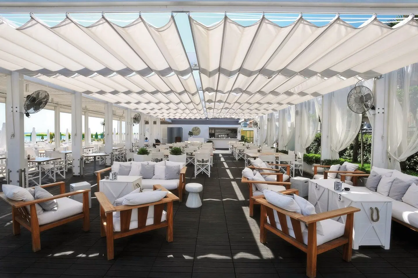 Excelsior Hotel, Spa & Lido Restaurant