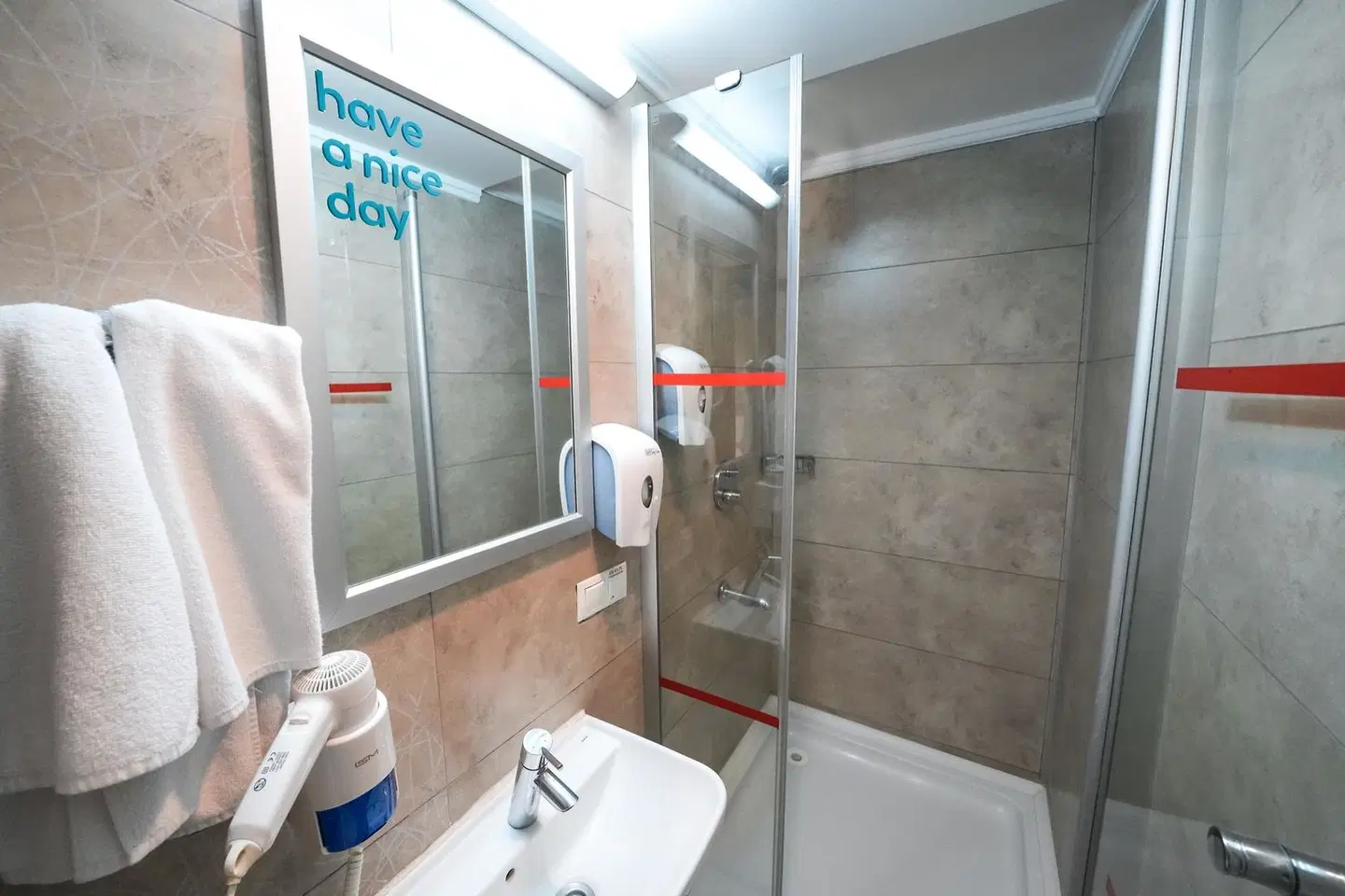 Calimera Hane Garden Badezimmer