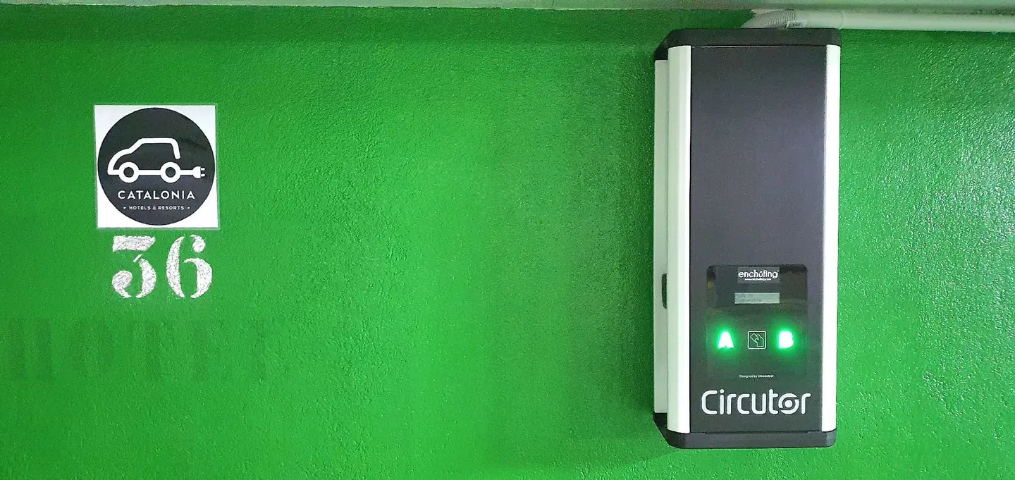 Catalonia El Retiro Badezimmer