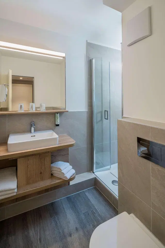 Best Western München Airport Badezimmer