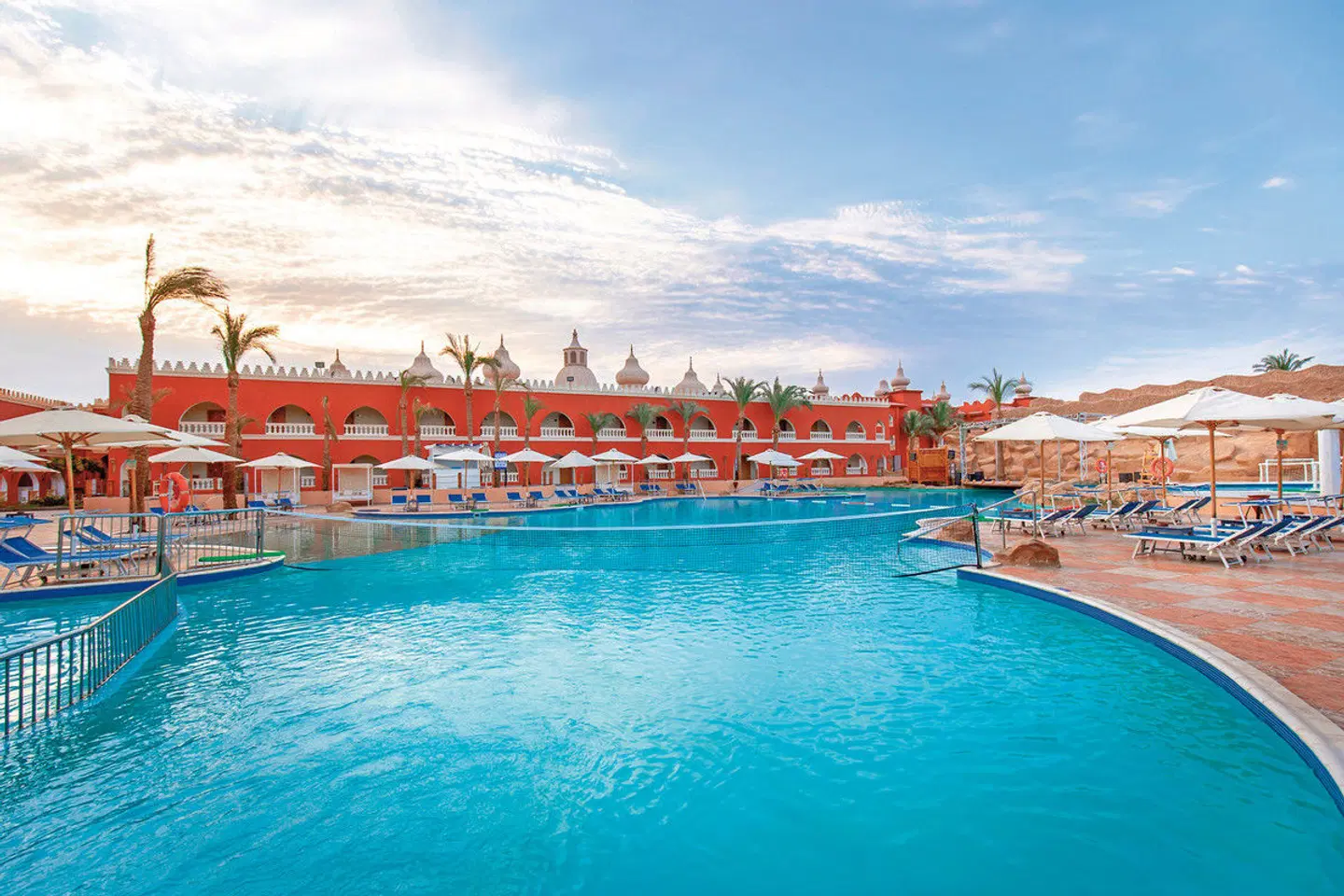 Pickalbatros Alf Leila Wa Leila Resort - Neverland Hurghada OUTDOOR_POOL