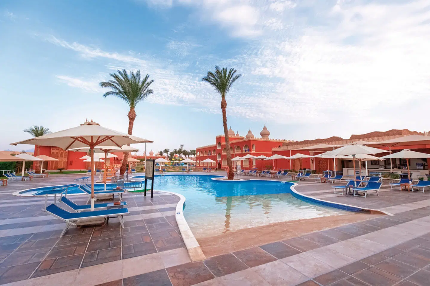 Pickalbatros Alf Leila Wa Leila Resort - Neverland Hurghada OUTDOOR_POOL