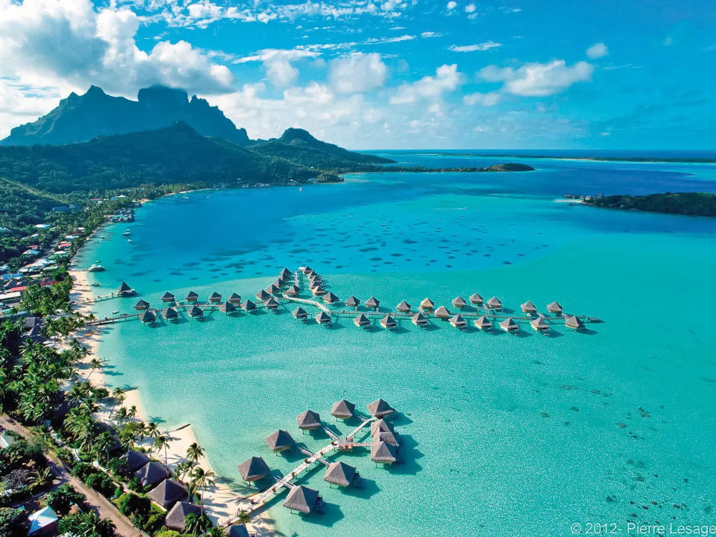 InterContinental Bora Bora Le Moana Resort Strand