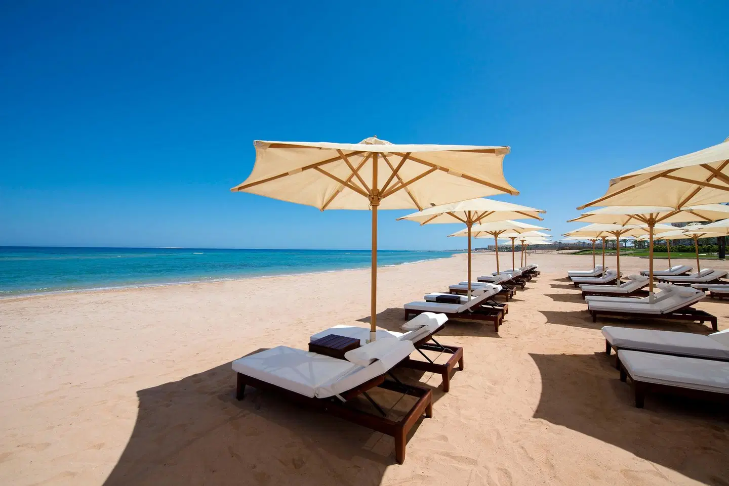 Baron Palace Sahl Hasheesh Strand