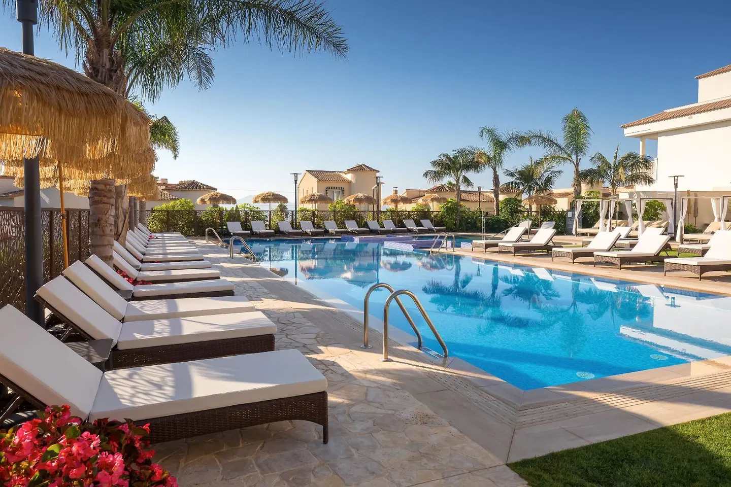 Barcelo La Nucía Hills OUTDOOR_POOL