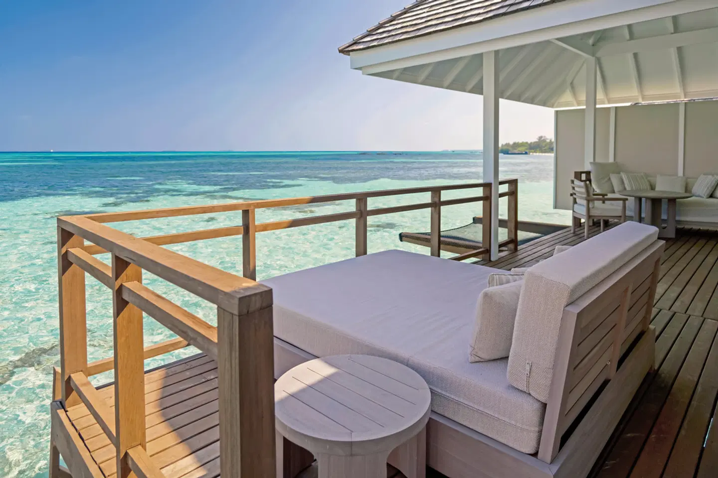 LUX* South Ari Atoll Terrasse