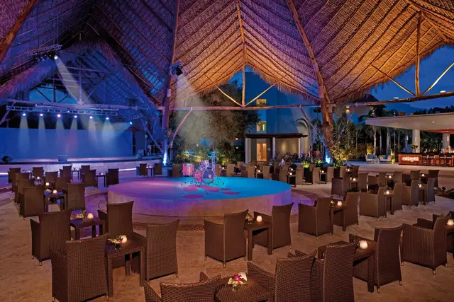 Dreams Royal Beach Punta Cana Bar