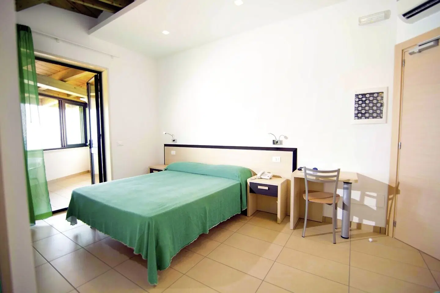 Marinella ROOM_EXAMPLE