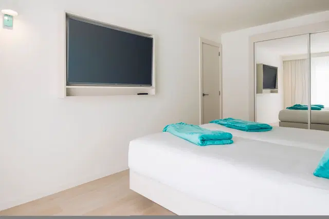 Iberostar Waves Alcudia Park ROOM_EXAMPLE
