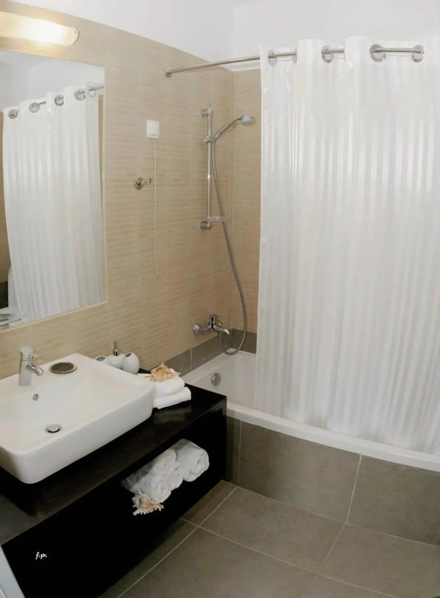 Apolis Beachscape Badezimmer