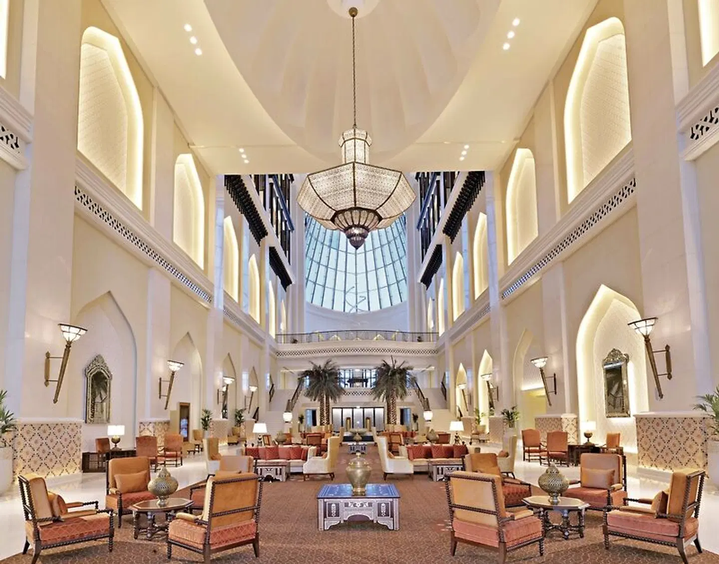 Bab Al Qasr, a Beach Resort & Spa by Millennium LOUNGE_LOBBY