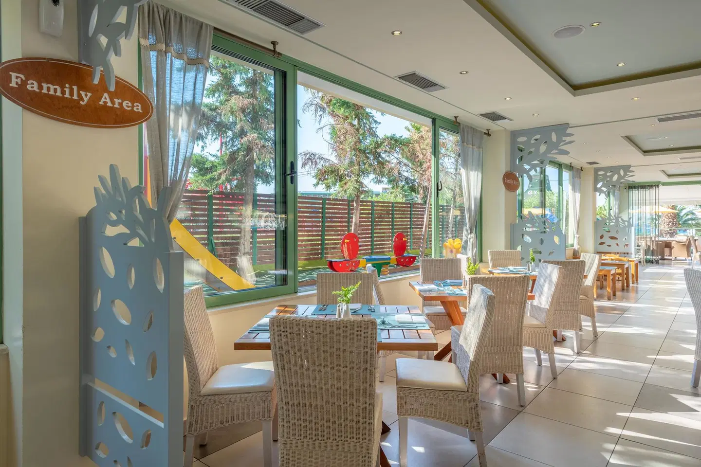 Star Beach Village Restaurant