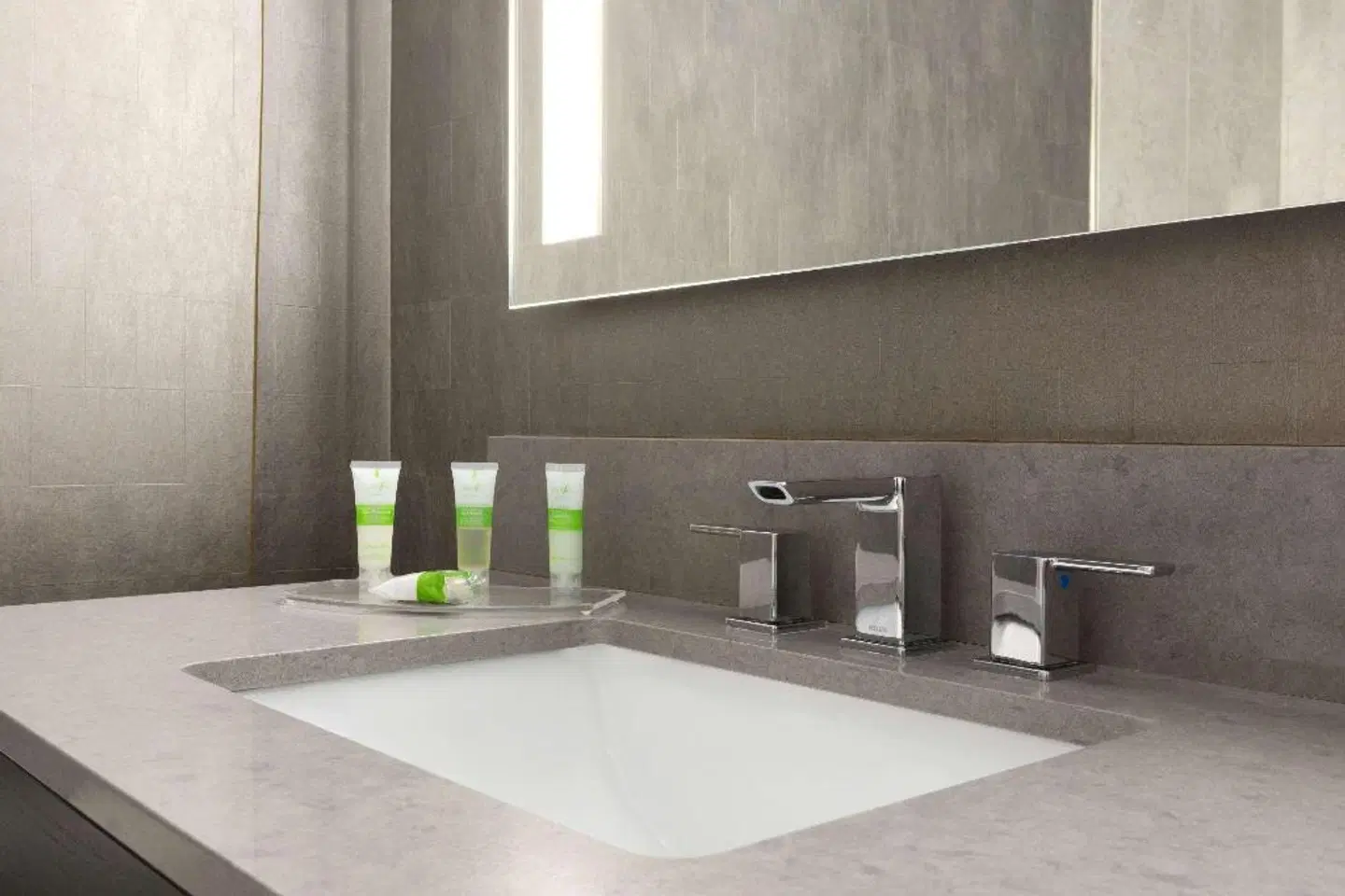 Travelodge by Wyndham Niagara Falls Fallsview Badezimmer