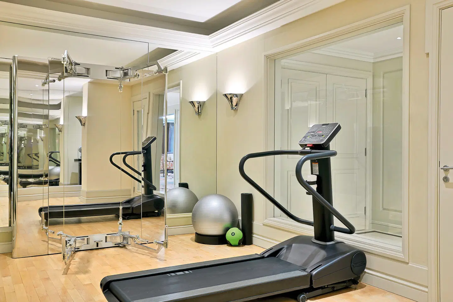 The Westin Dubai Mina Seyahi Beach Resort & Marina SPORTS_AND_LEISURE