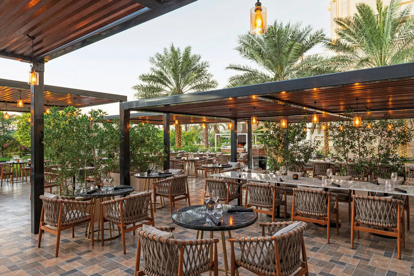 The Westin Dubai Mina Seyahi Beach Resort & Marina Terrasse