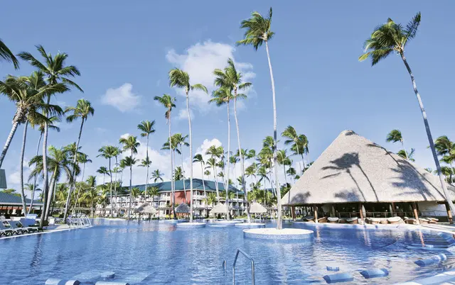 Barcelo Bavaro Beach OUTDOOR_POOL