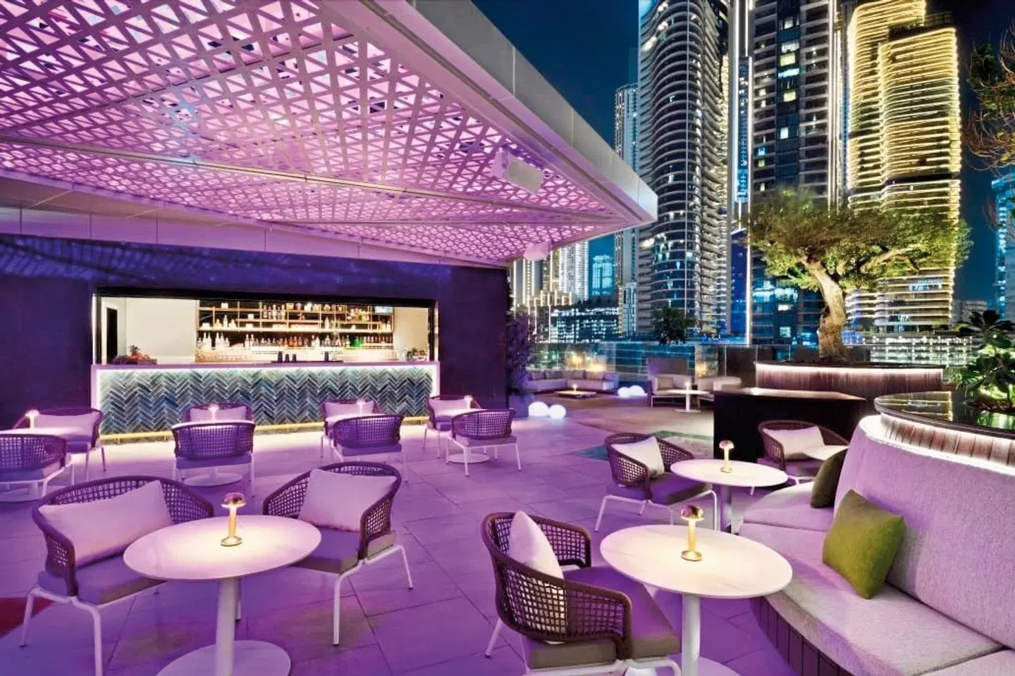 Hotel Indigo Dubai Downtown Bar