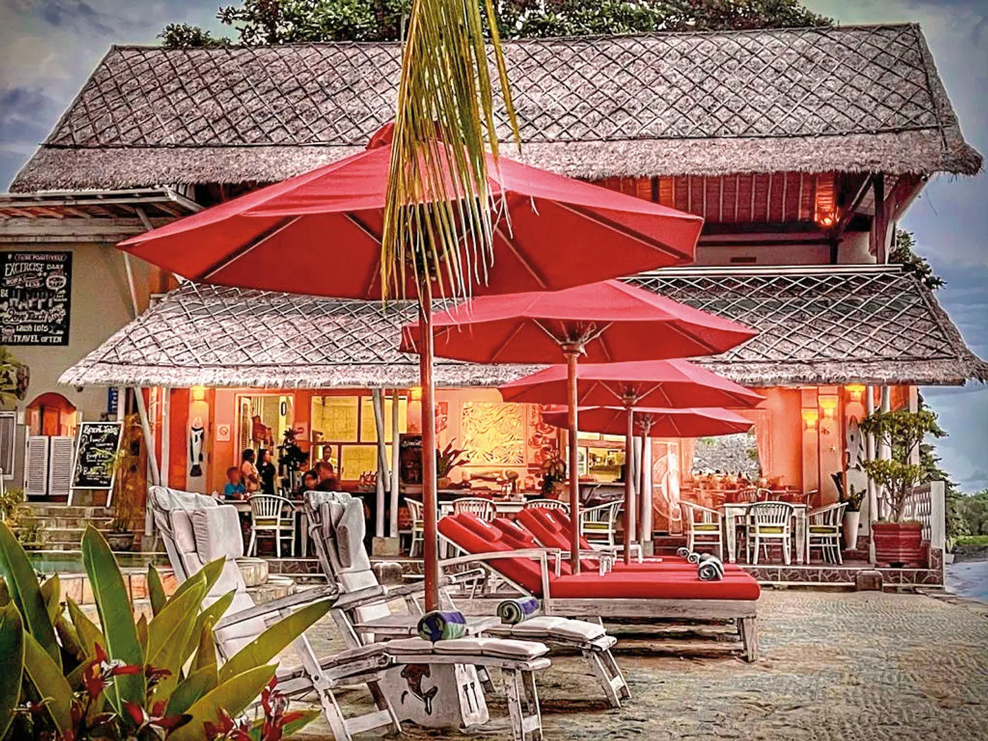 Tauch Terminal Resort Tulamben & Spa Terrasse