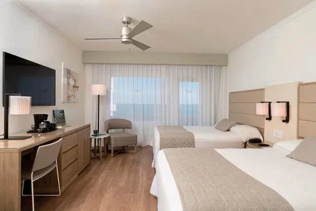 RIU Plaza Miami Beach ROOM_EXAMPLE
