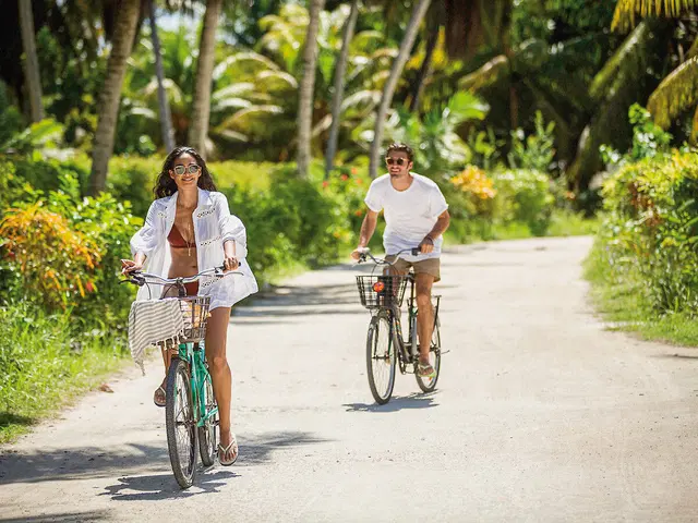 Raffles Seychelles PEOPLE