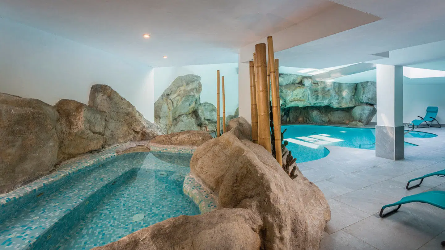 Continental HEALTH_BEAUTY