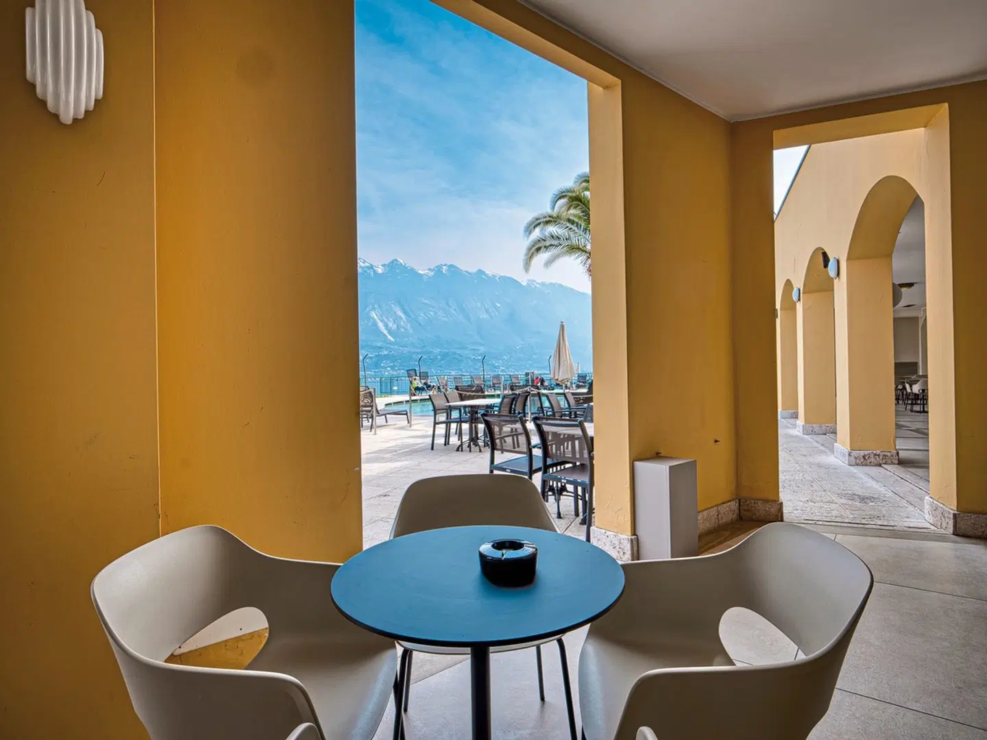 Cristina ROOM_EXAMPLE