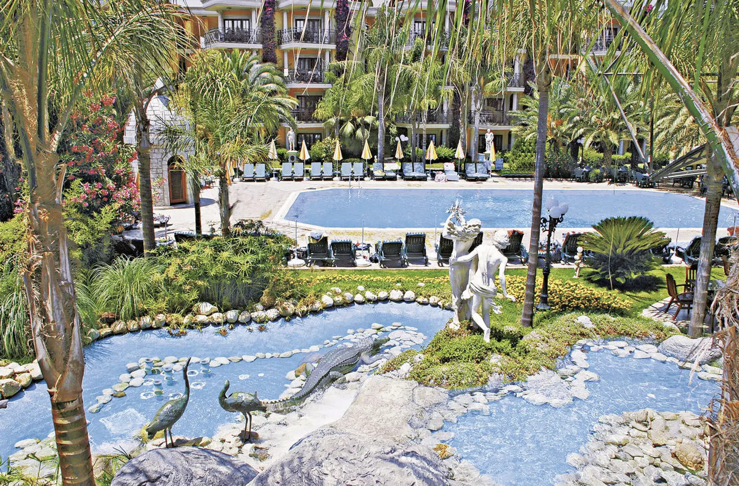 Yetkin Hotel OUTDOOR_POOL