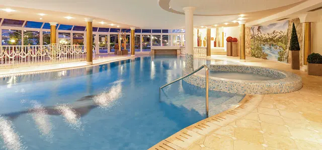 Schneeberg Family Spa Resort Hallenbad