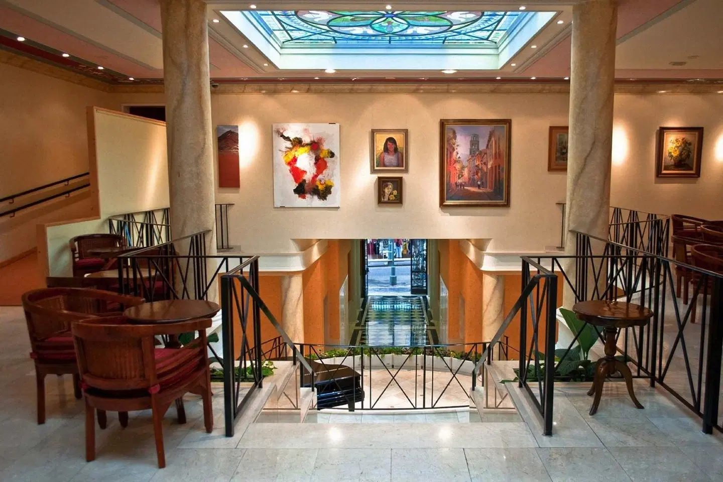 Hotel RF Astoria Bar