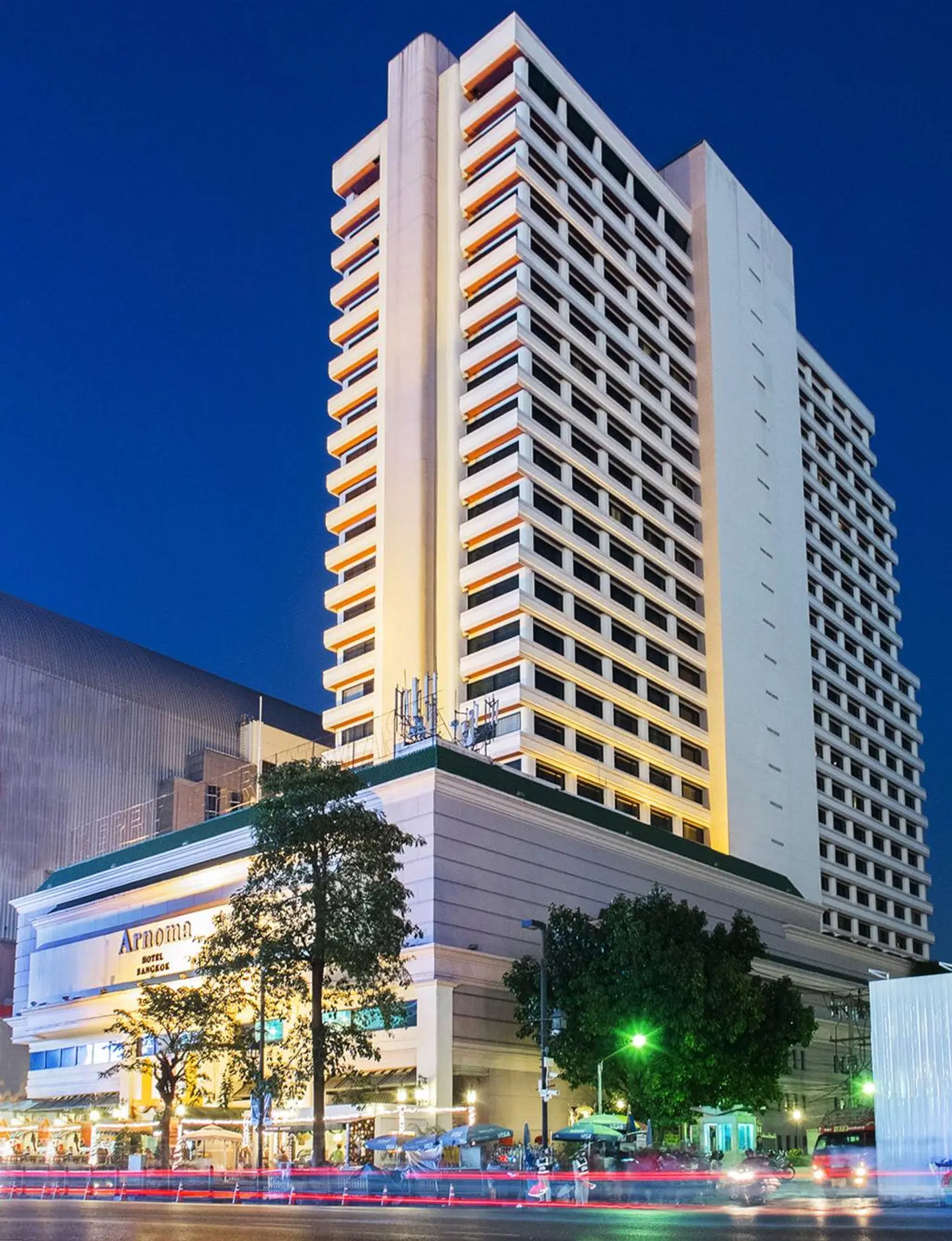 Arnoma Hotel Bangkok EXTERIOR