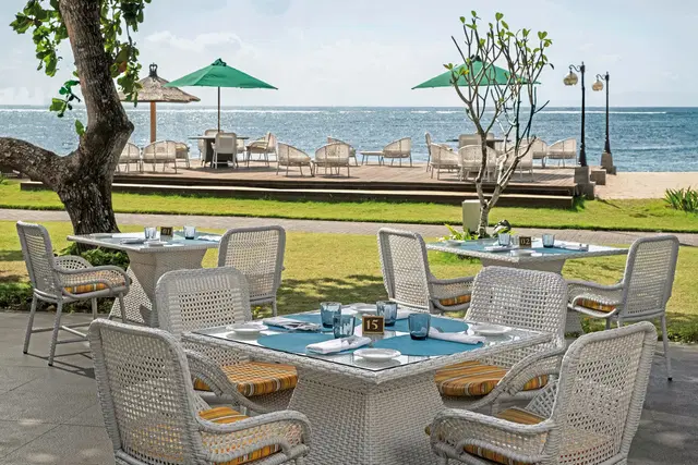 Bali Tropic Resort & Spa Terrasse