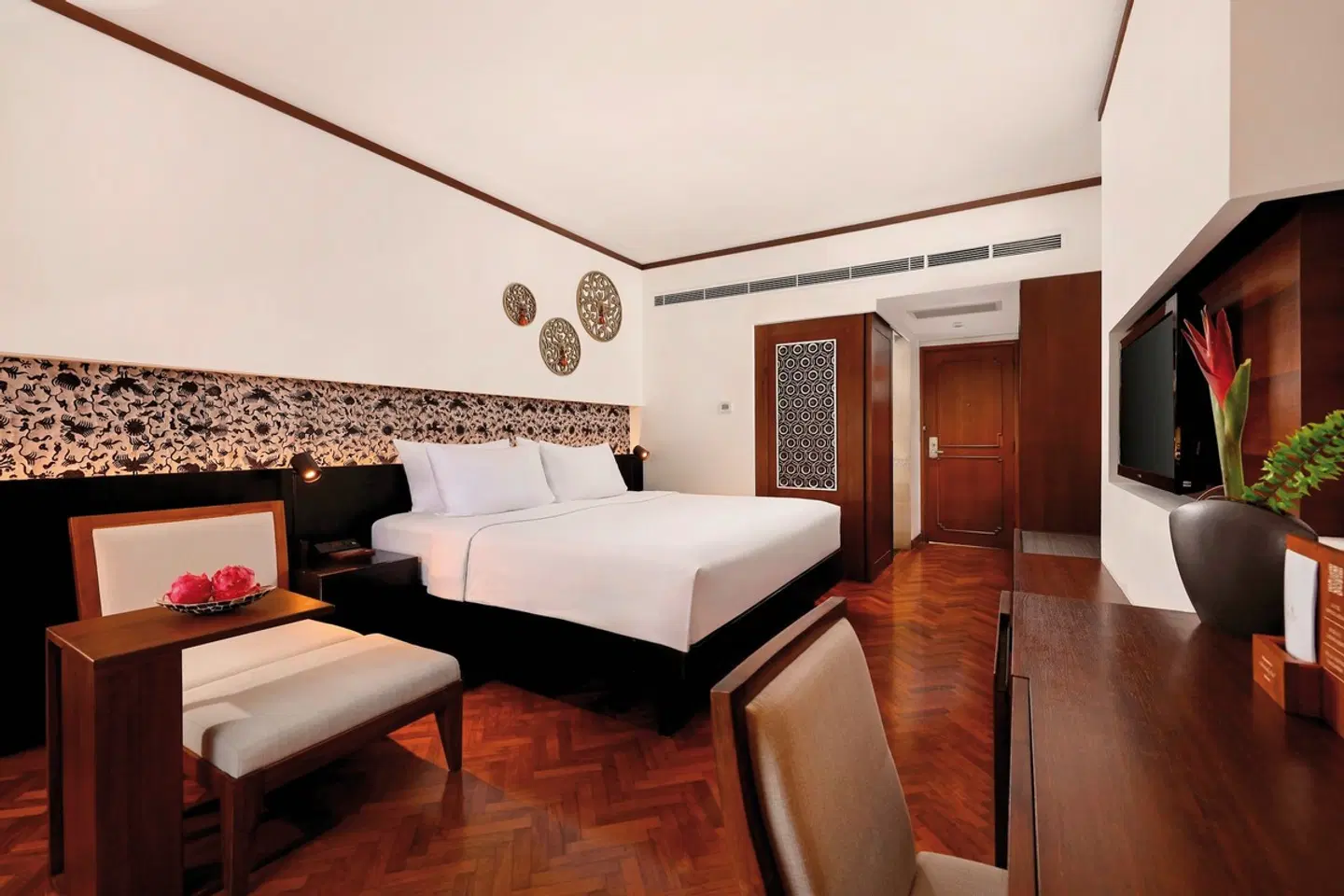 Nusa Dua Beach Hotel & Spa ROOM_EXAMPLE