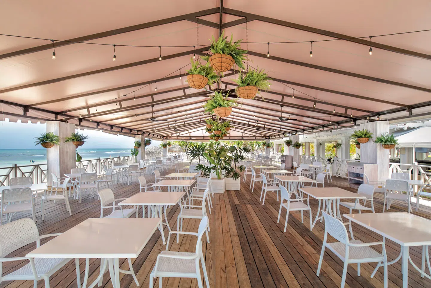 Bahia Principe Grand El Portillo Restaurant