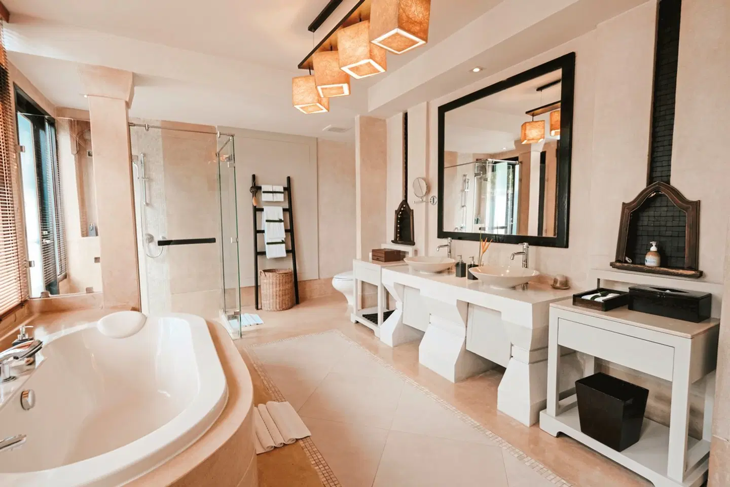 Melati Beach Resort & Spa Badezimmer