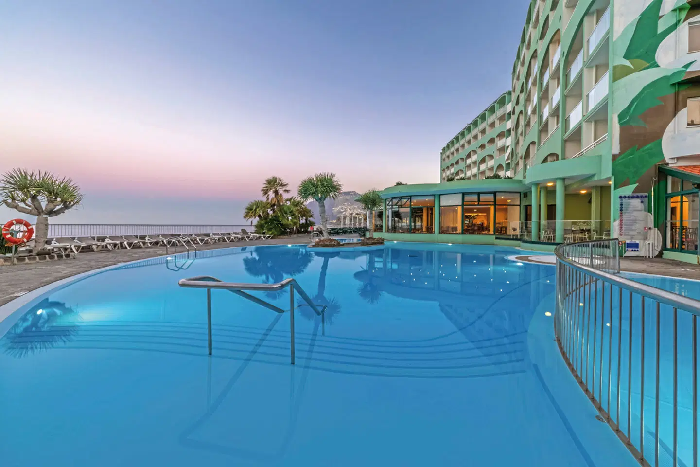 Pestana Ocean Bay All Inclusive OUTDOOR_POOL