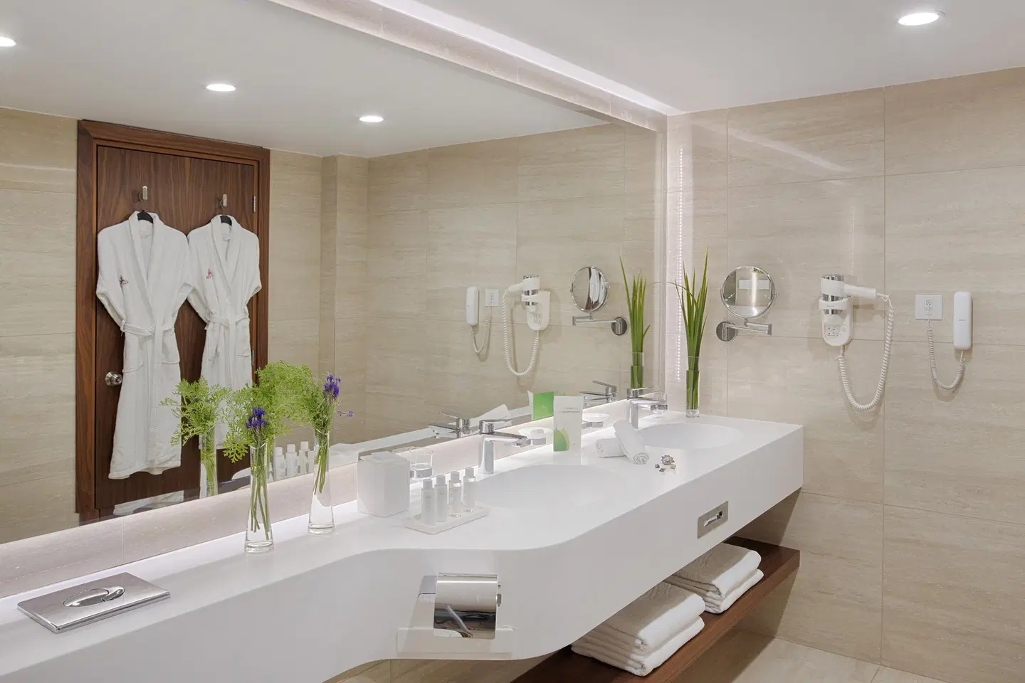 Grecian Park Badezimmer