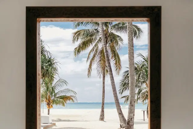 LUX* Marijani Strand