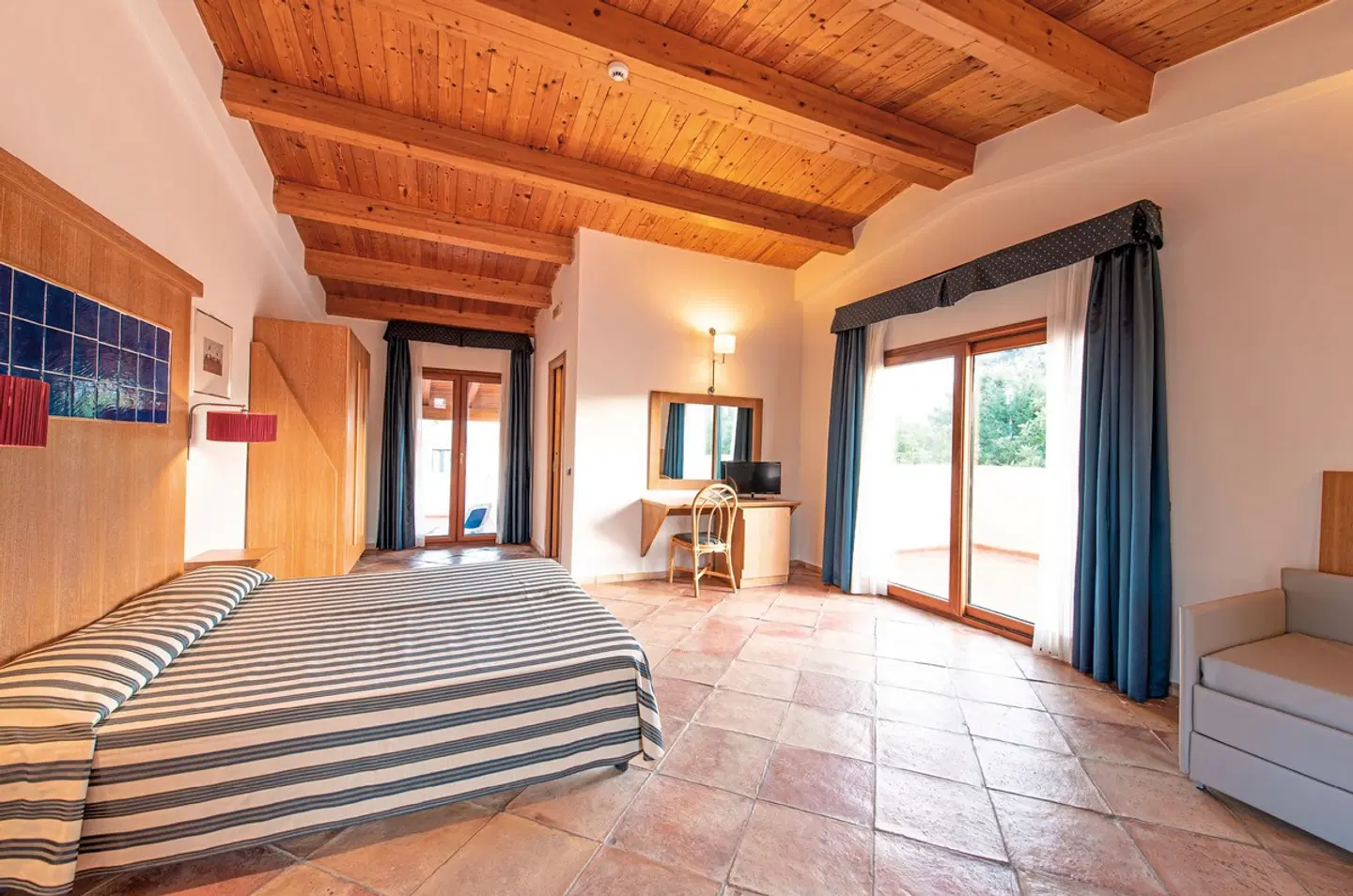 TH Le Castella Baia degli Dei ROOM_EXAMPLE