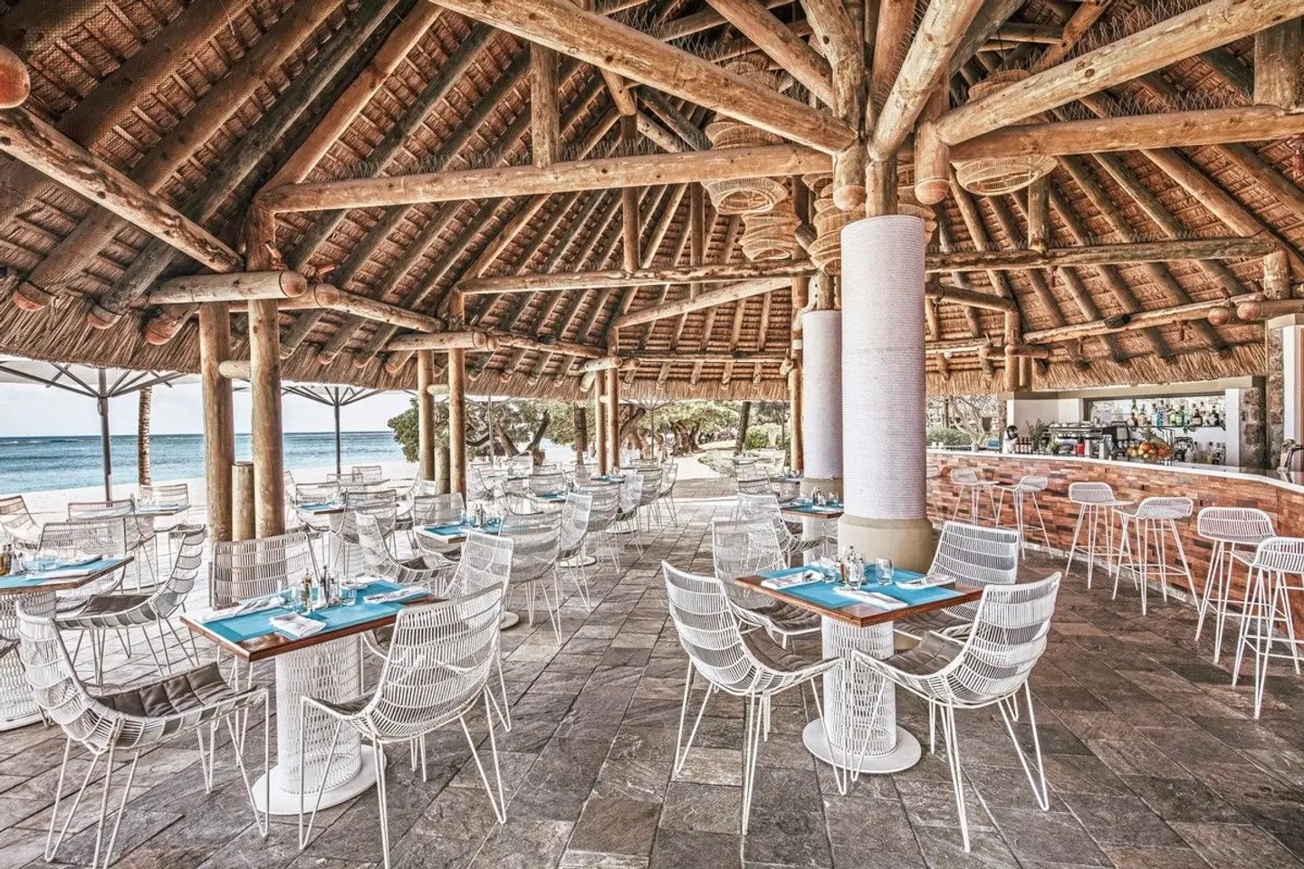 La Pirogue Mauritius Bar