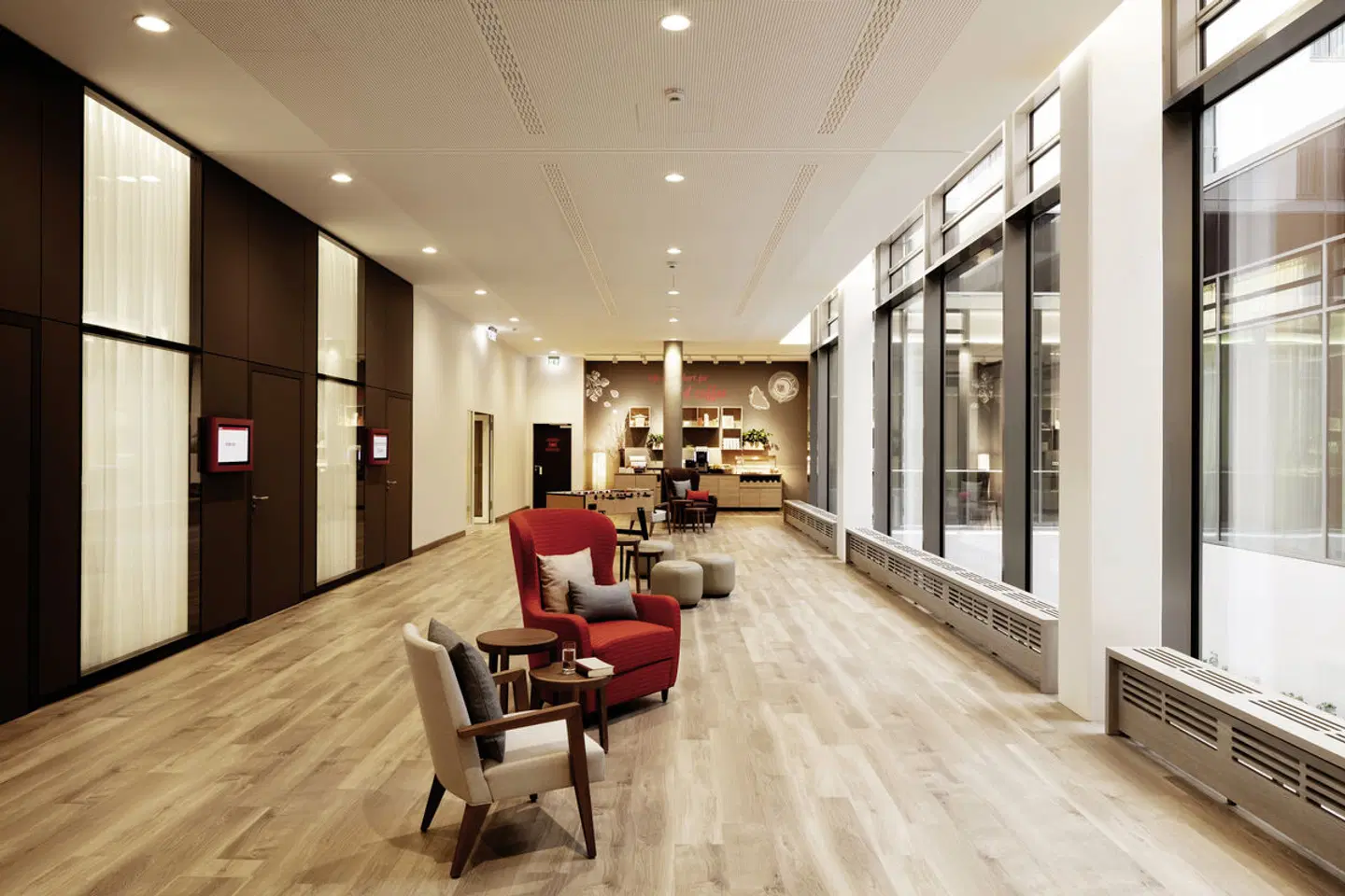 IntercityHotel Frankfurt Hauptbahnhof Süd LOUNGE_LOBBY