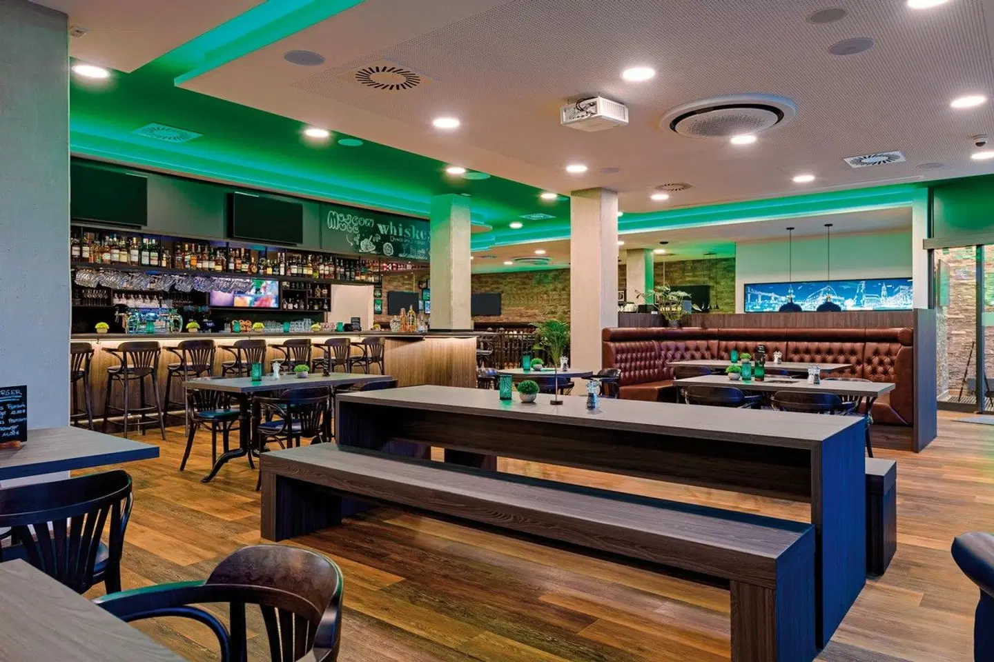 ibis Styles Kiel Bar