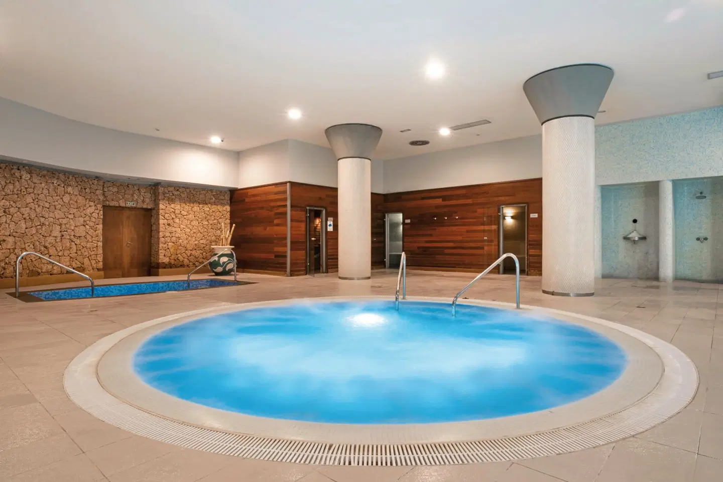 Landmar Costa Los Gigantes Family Resorts Hallenbad