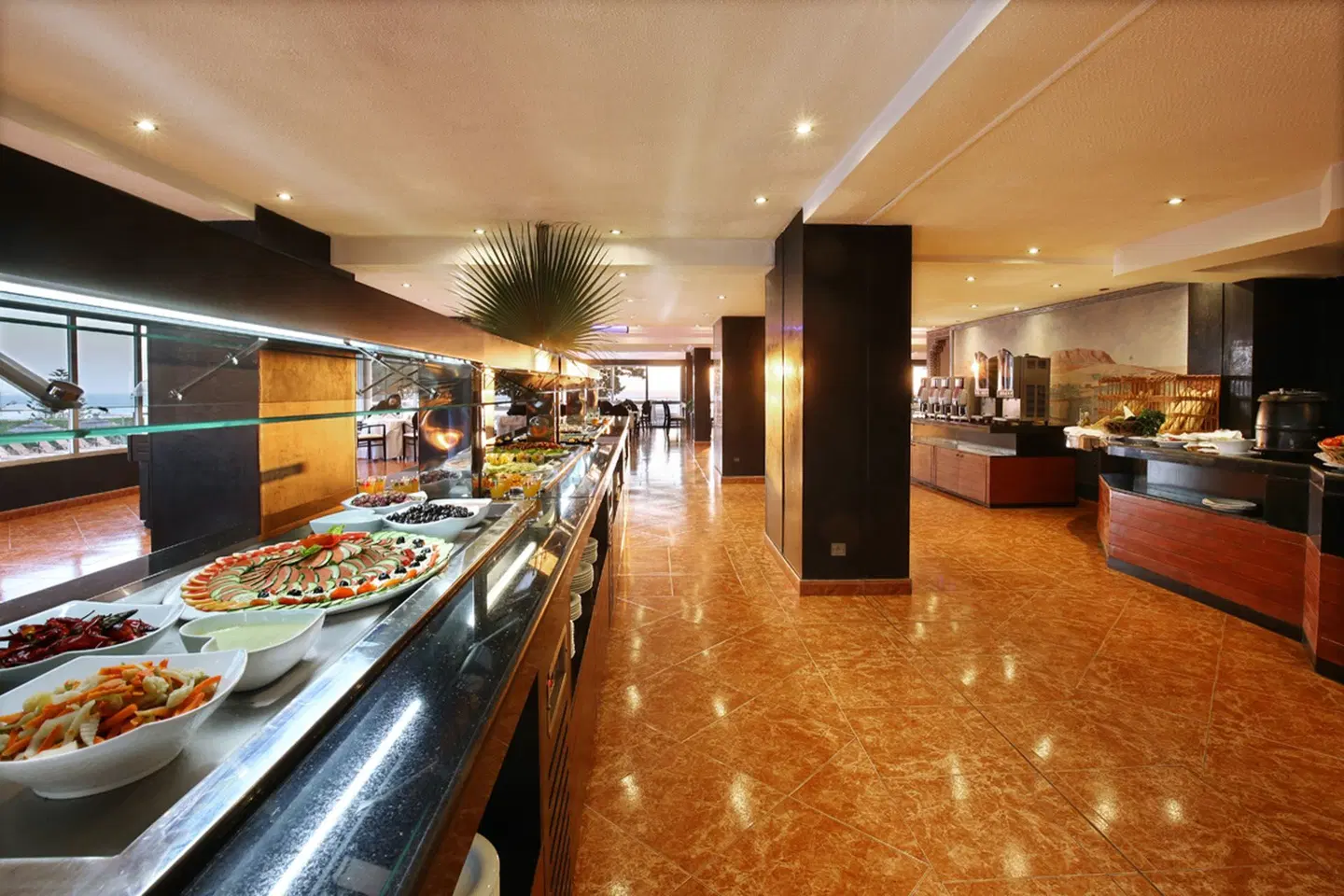 Anezi Tower Hotel & Apartments Bar