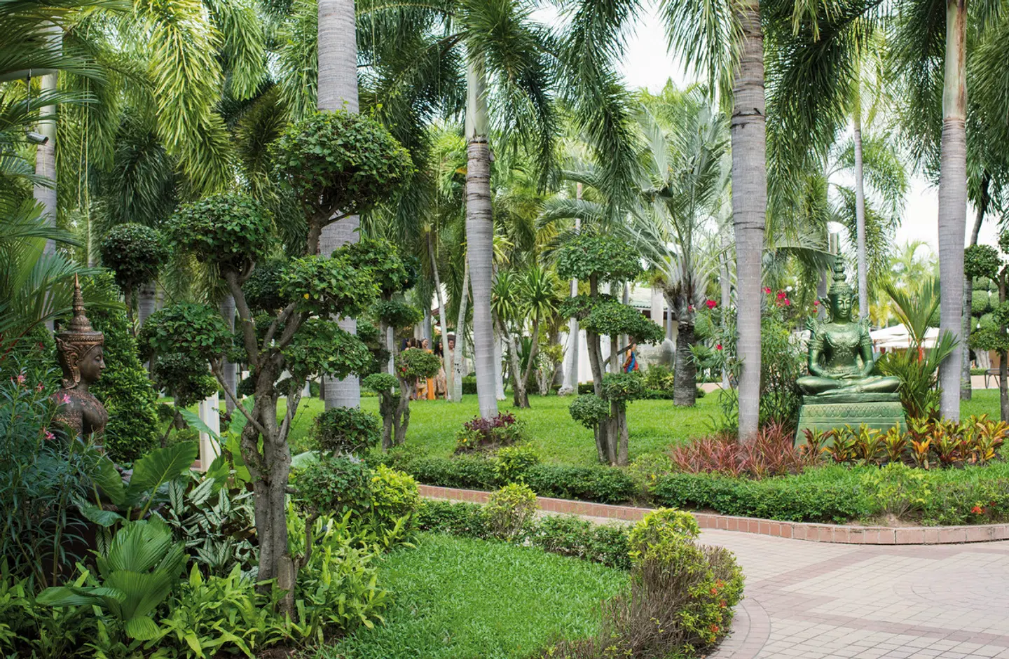Thai Garden Resort Garten