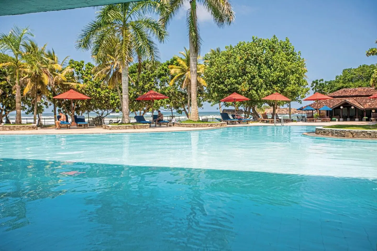 The Palms Hotel OUTDOOR_POOL