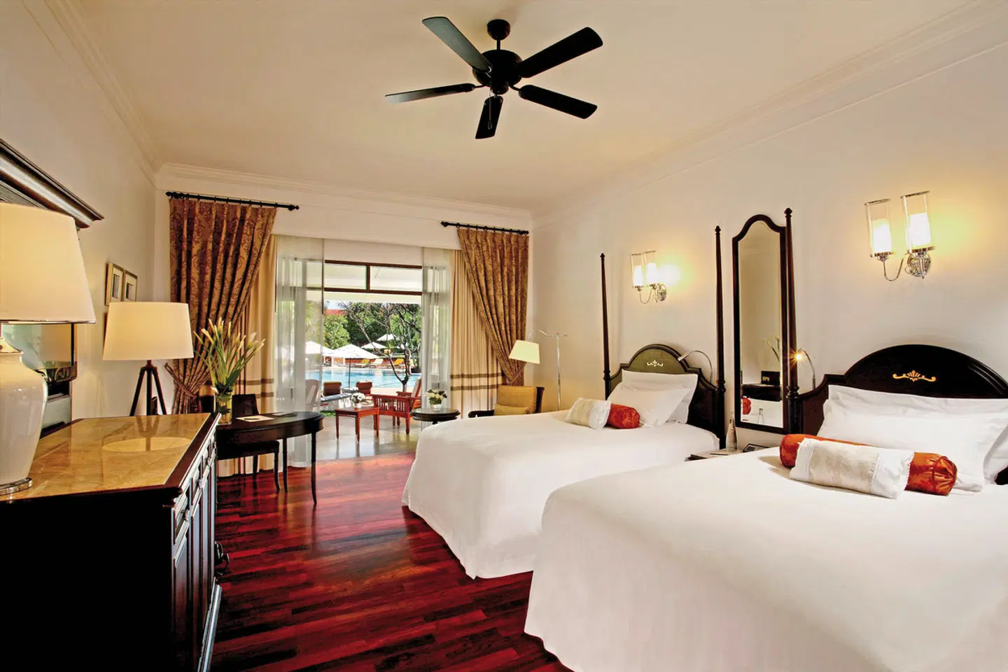 Centara Grand Beach Resort & Villas Hua Hin ROOM_EXAMPLE