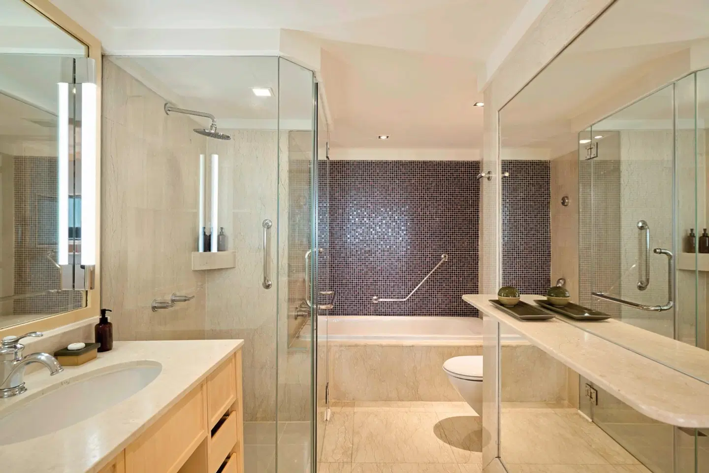 Dusit Thani Laguna Phuket Badezimmer